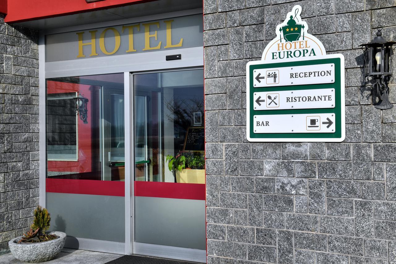 Hotel Motel Europa Domodossola Exteriör bild
